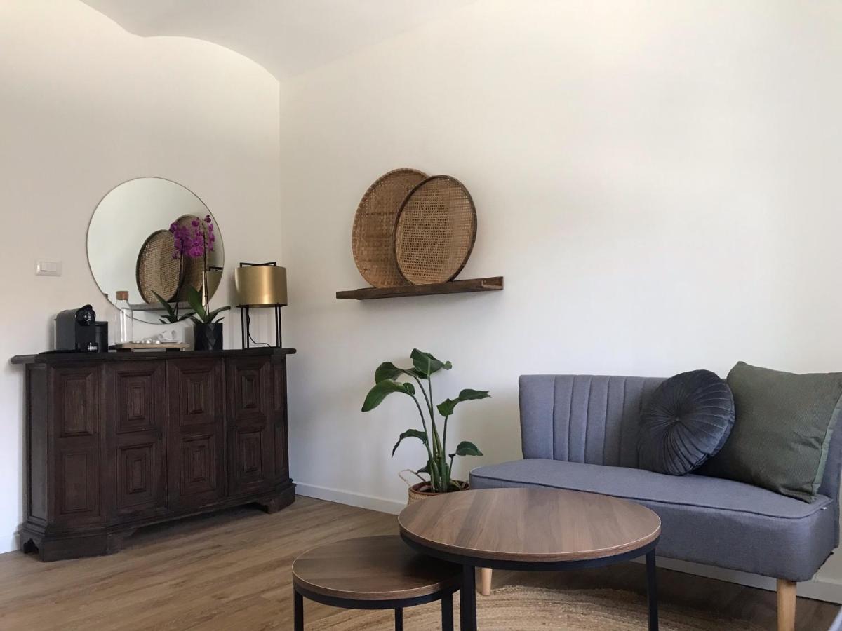Montegrosso dʼAsti Sotto La Vigna Charm Stay Adults Only Vacation Suite מראה חיצוני תמונה