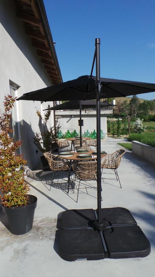 Montegrosso dʼAsti Sotto La Vigna Charm Stay Adults Only Vacation Suite מראה חיצוני תמונה