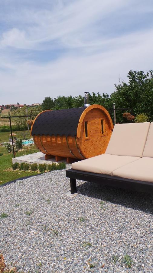 Montegrosso dʼAsti Sotto La Vigna Charm Stay Adults Only Vacation Suite מראה חיצוני תמונה